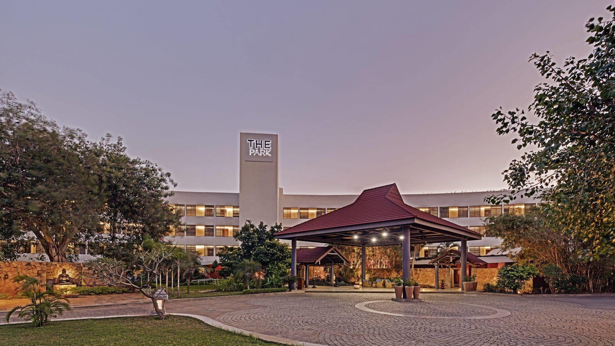 The Park Visakhapatnam Hotel Екстериор снимка